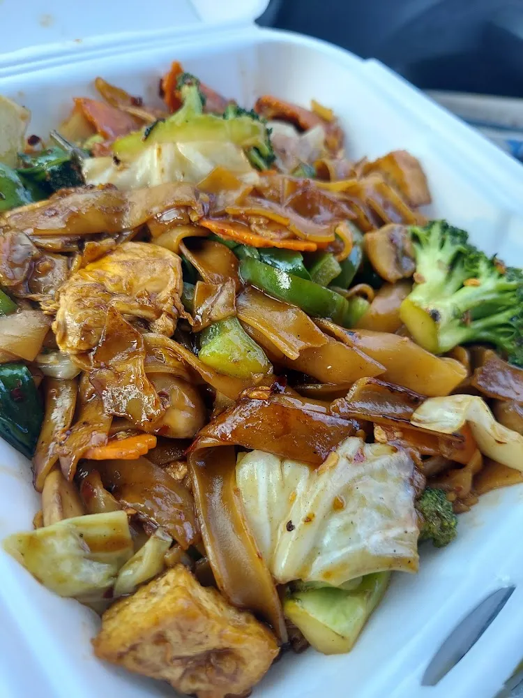 Pad Kee Mao Tofu